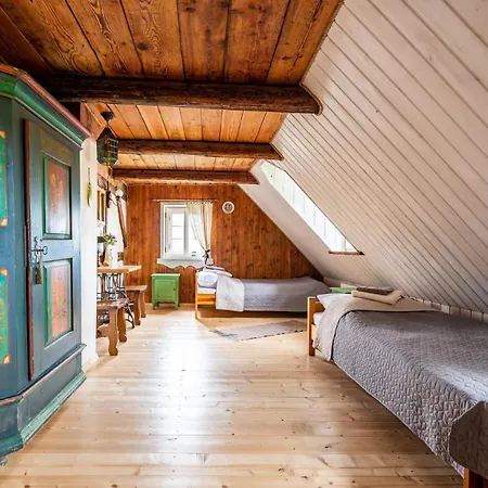 Dom Pod Mandragora ゲストハウス 3*